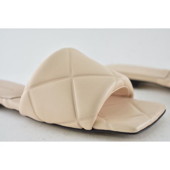 Bottega Veneta BV Lido Blush Beige Padded Leather Quilted Flat Slide Sandal 36.5 - Picture 6 of 12